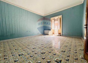 Stanza vuota - Casa indipendente via francesco petrarca
 
28, Comiso - foto 18