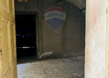 Parcheggio - Casa indipendente via francesco petrarca
 
28, Comiso - foto 28