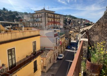 Edificio all\'aperto - Casa indipendente VIA FONTANA
 
414, Modica - foto 24
