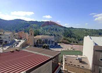 Edificio all\'aperto - Casa indipendente via gulfi, Chiaramonte Gulfi - foto 28