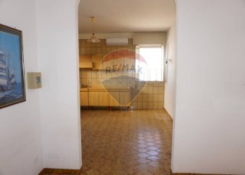 Hall / corridoio - Quadrilocale VIA AUGUSTA
 
12, Ragusa - foto 7