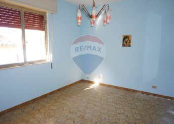 Stanza vuota - Quadrilocale VIA AUGUSTA
 
12, Ragusa - foto 19