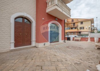 Terrazza - Locale Commerciale contrada  quadri, Francofonte - foto 13