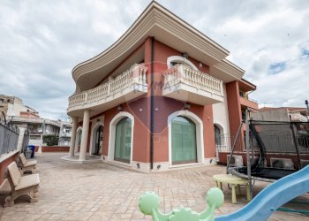 Casa all\'aperto - Locale Commerciale contrada  quadri, Francofonte - foto 16