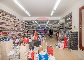 Cabina armadio - Locale Commerciale contrada  quadri, Francofonte - foto 34