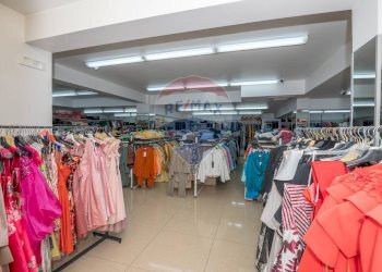 Cabina armadio - Locale Commerciale contrada  quadri, Francofonte - foto 37