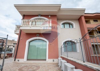 Casa all\'aperto - Locale Commerciale contrada  quadri, Francofonte - foto 46