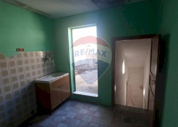 Stanza vuota - Casa indipendente vincenzo  bellini
 
126, Giarratana - foto 1