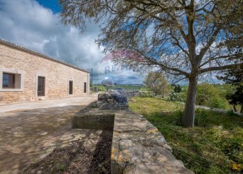 Casa all\'aperto - Rustico C.da Beddio Tresauro, Ragusa - foto 2