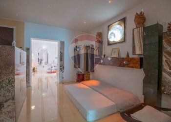 Camera / camera da letto - Casa indipendente via Mantova
 
13, Comiso - foto 15