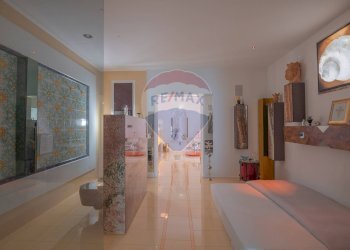 Camera / camera da letto - Casa indipendente via Mantova
 
13, Comiso - foto 16