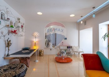 Soggiorno - Casa indipendente via Mantova
 
13, Comiso - foto 3