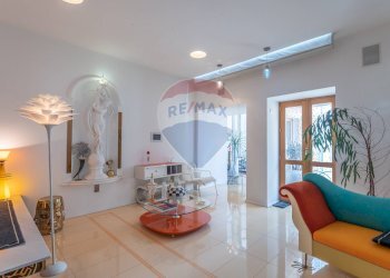 Soggiorno - Casa indipendente via Mantova
 
13, Comiso - foto 33