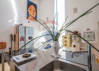 Dettagli - Casa indipendente via Mantova
 
13, Comiso - foto 42