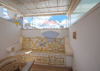 Balcone - Casa indipendente via Mantova
 
13, Comiso - foto 47