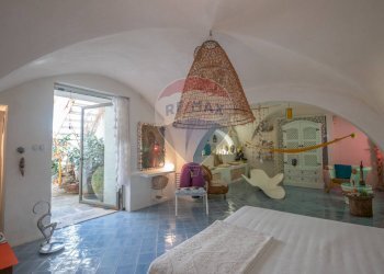 Camera / camera da letto - Casa indipendente via Mantova
 
13, Comiso - foto 55