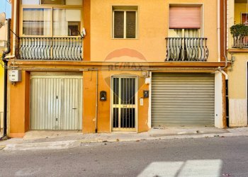 Edificio all\'aperto - Appartamento VIA GOZZI
 
118, Santa Croce Camerina - foto 2