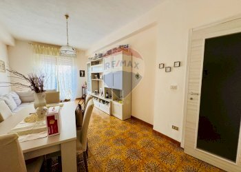 Sala da pranzo - Appartamento VIA GOZZI
 
118, Santa Croce Camerina - foto 1