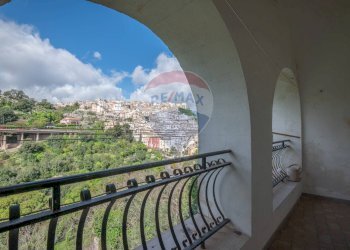 Balcone - Casa indipendente Via Chiasso Chiavola
 
5, Ragusa - foto 15