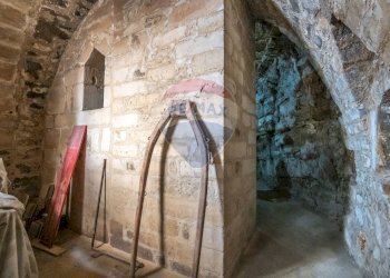 Cantina - Casa indipendente Via Chiasso Chiavola
 
5, Ragusa - foto 23