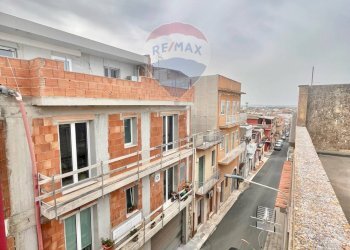 Edificio all\'aperto - Casa indipendente Comiso - foto 5