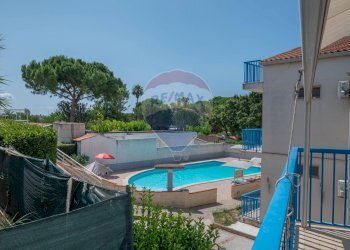Piscina - Trilocale Via Vulcano
 
40, Ragusa - foto 8