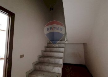 Scale - Casa indipendente via Ricasoli
 
59 / 61, Comiso - foto 14