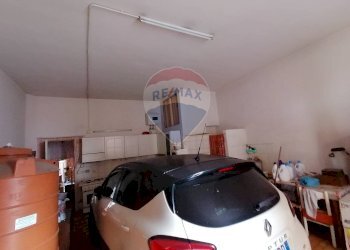 Parcheggio - Casa indipendente via La Farina
 
70, Comiso - foto 8