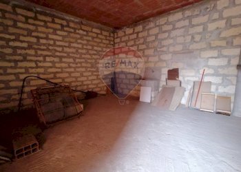 Stanza vuota - Casa indipendente via La Farina
 
70, Comiso - foto 13