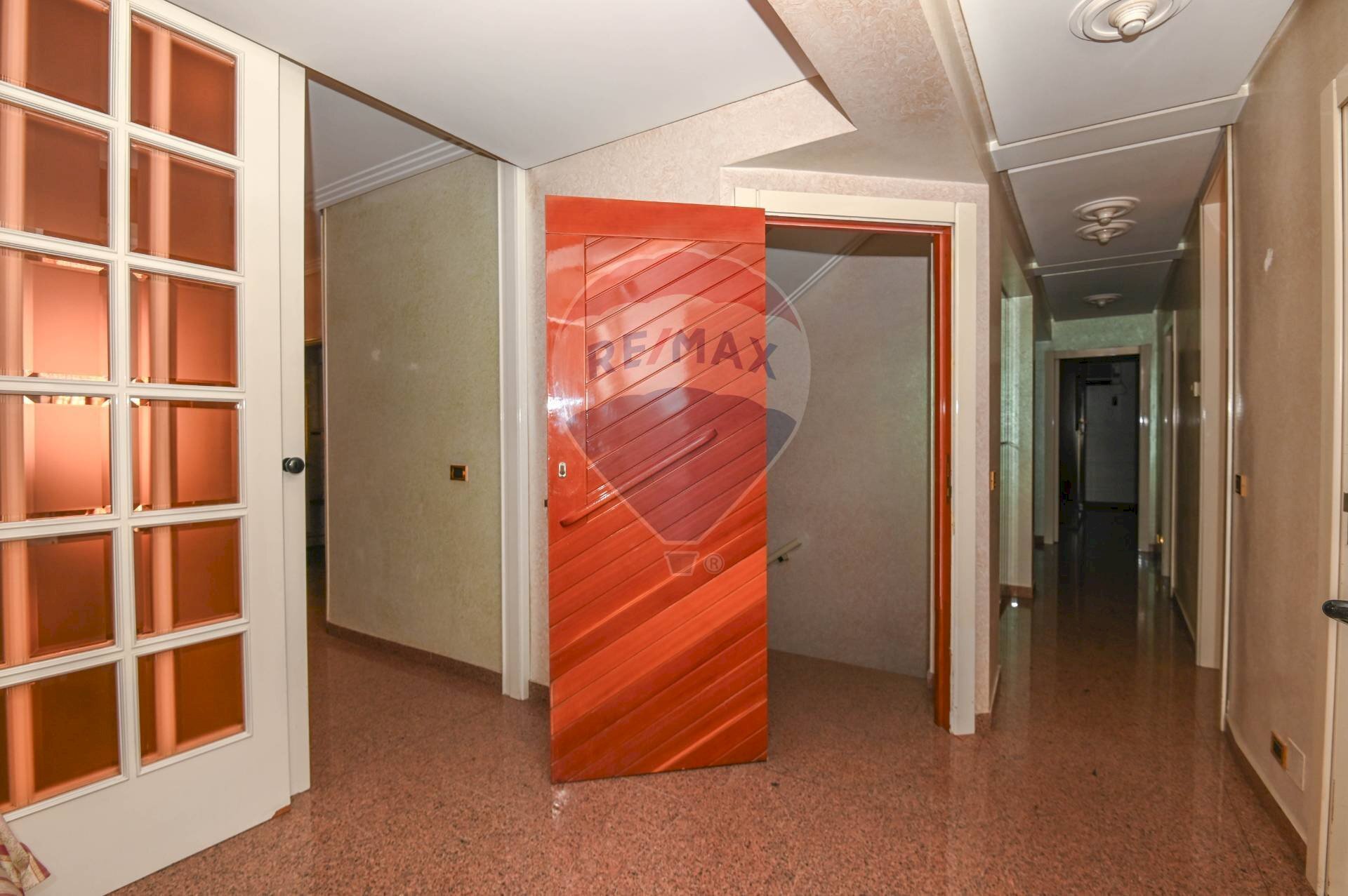 Hall / corridoio - Casa indipendente via Venezia
 
6, Comiso - foto 1