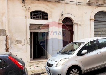 Edificio all\'aperto - Laboratorio via Ecce Homo
 
242, Ragusa - foto 2