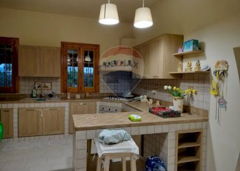 Cucina - Rustic C/da Olivieri strada provinciale 4, Vittoria - photo 2