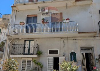 Edificio all\'aperto - Casa indipendente via vincenzo monti
 
21, Scicli - foto 9