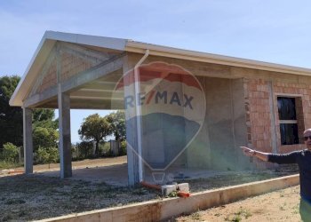 Casa all\'aperto - Villa CONTRADA FORTURA STRADA COMUNALE 21, Vittoria - foto 4