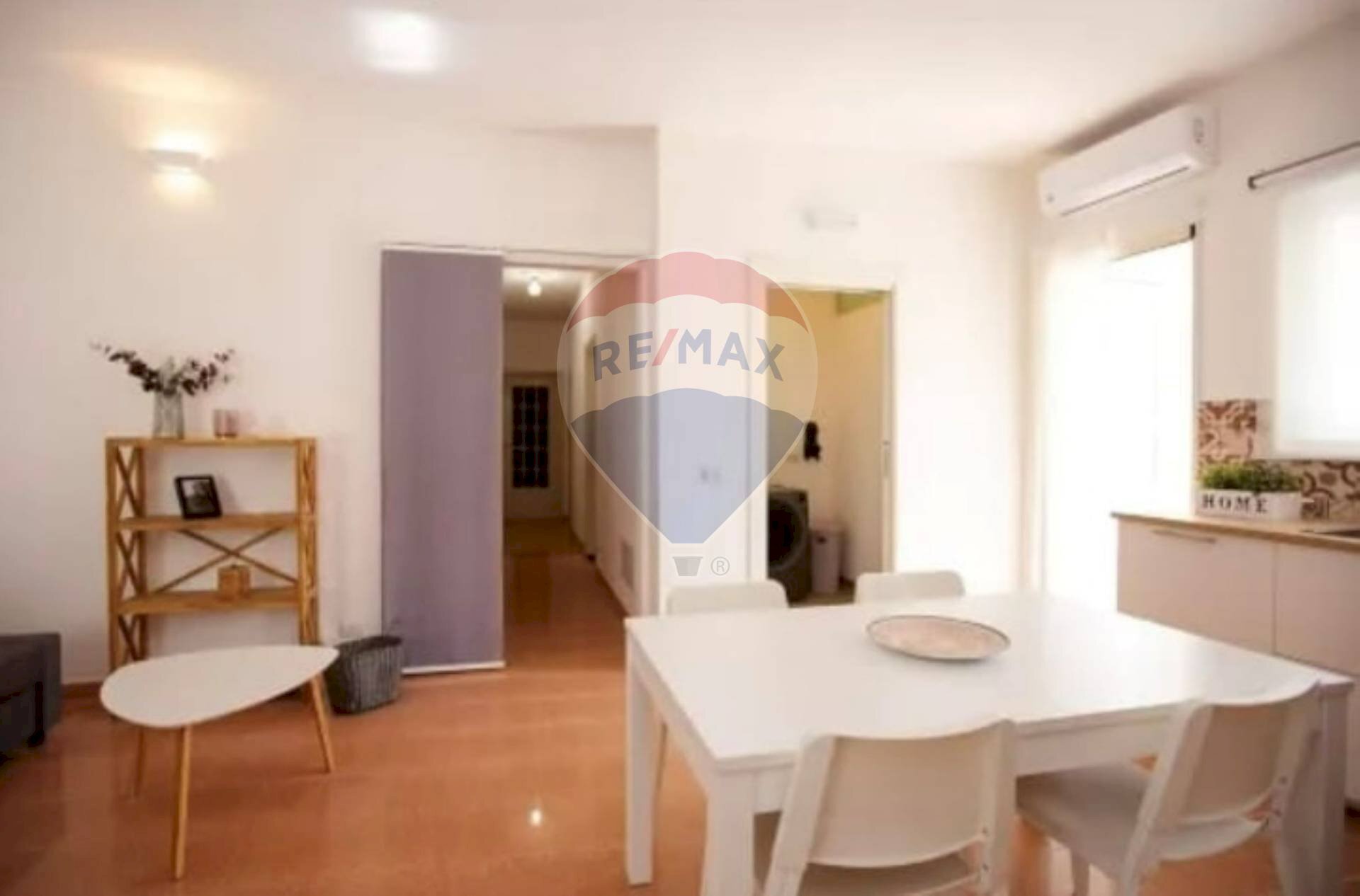 Sala da pranzo - Appartamento Via Fois
 
26, Ragusa - foto 3