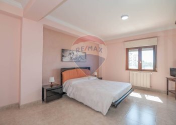 Camera / camera da letto - Appartamento VIA GIACINTO MENOTTI SERRATI
 
18, Vittoria - foto 14