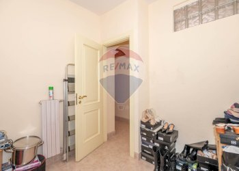 Hall / corridoio - Appartamento VIA GIACINTO MENOTTI SERRATI
 
18, Vittoria - foto 26