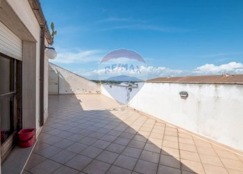 Terrazza - Appartamento VIA GIACINTO MENOTTI SERRATI
 
18, Vittoria - foto 34