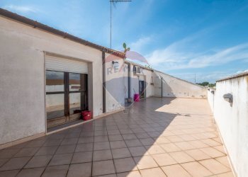 Terrazza - Appartamento VIA GIACINTO MENOTTI SERRATI
 
18, Vittoria - foto 36