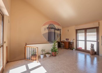 Soggiorno - Appartamento VIA GIACINTO MENOTTI SERRATI
 
18, Vittoria - foto 40