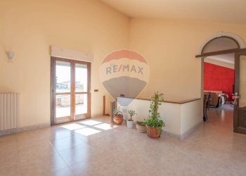 Stanza vuota - Appartamento VIA GIACINTO MENOTTI SERRATI
 
18, Vittoria - foto 42