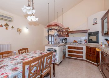 Cucina - Appartamento VIA GIACINTO MENOTTI SERRATI
 
18, Vittoria - foto 45