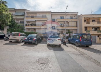 Edificio all\'aperto - Appartamento VIA GIACINTO MENOTTI SERRATI
 
18, Vittoria - foto 55