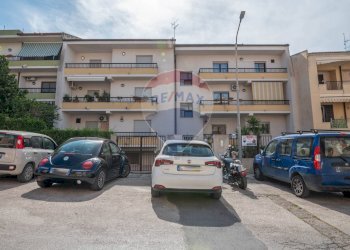 Edificio all\'aperto - Appartamento VIA GIACINTO MENOTTI SERRATI
 
18, Vittoria - foto 56