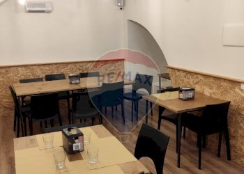 Sala da pranzo - Attività Commerciale VIA ROSA
 
61-63, Ragusa - foto 14