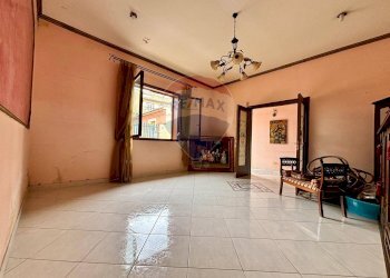 Stanza vuota - Villa Via Giacinto Menotti Serrati
 
5, Vittoria - foto 5