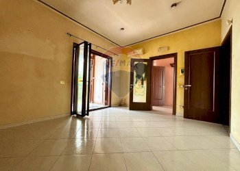 Stanza vuota - Villa Via Giacinto Menotti Serrati
 
5, Vittoria - foto 11