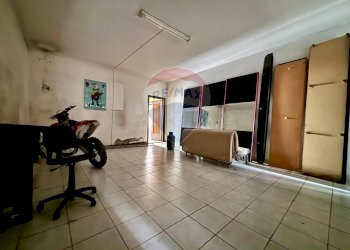 Palestra - Villa Via Giacinto Menotti Serrati
 
5, Vittoria - foto 24