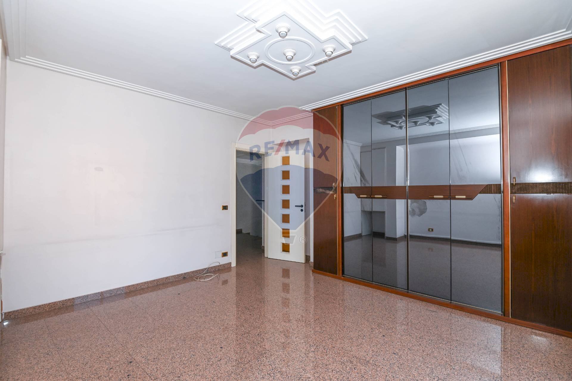 Stanza vuota - Appartamento Via Venezia
6, Comiso - foto 2