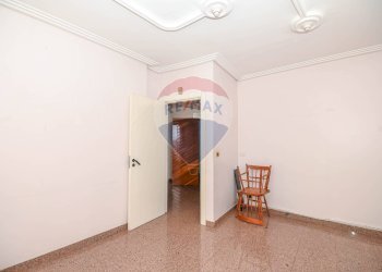 Stanza vuota - Appartamento Via Venezia
 
6, Comiso - foto 15